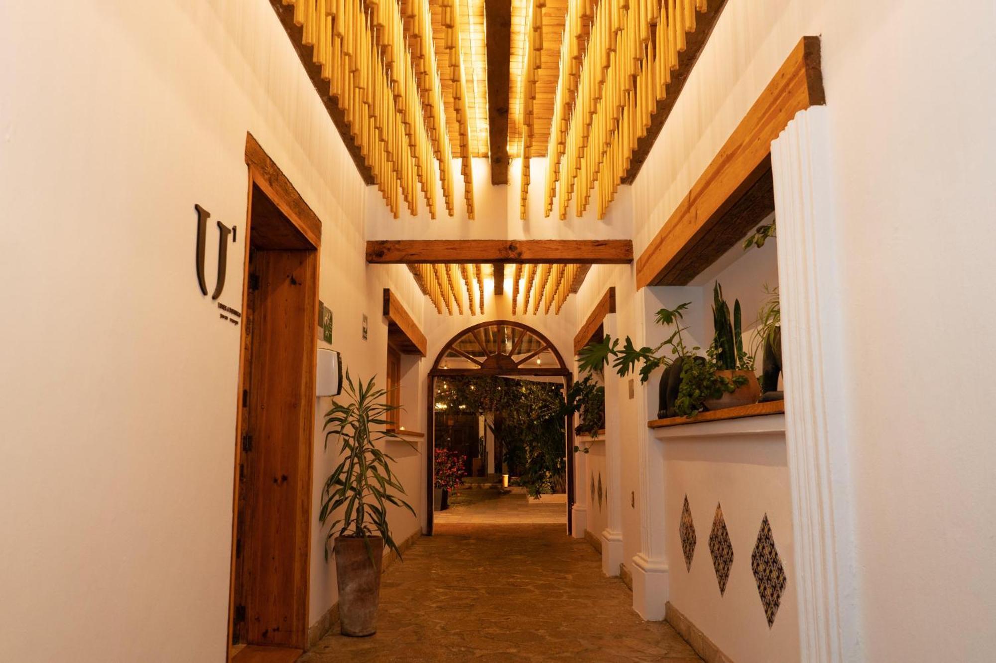 Hotel Sombra Del Agua San Cristóbal de Las Casas Esterno foto